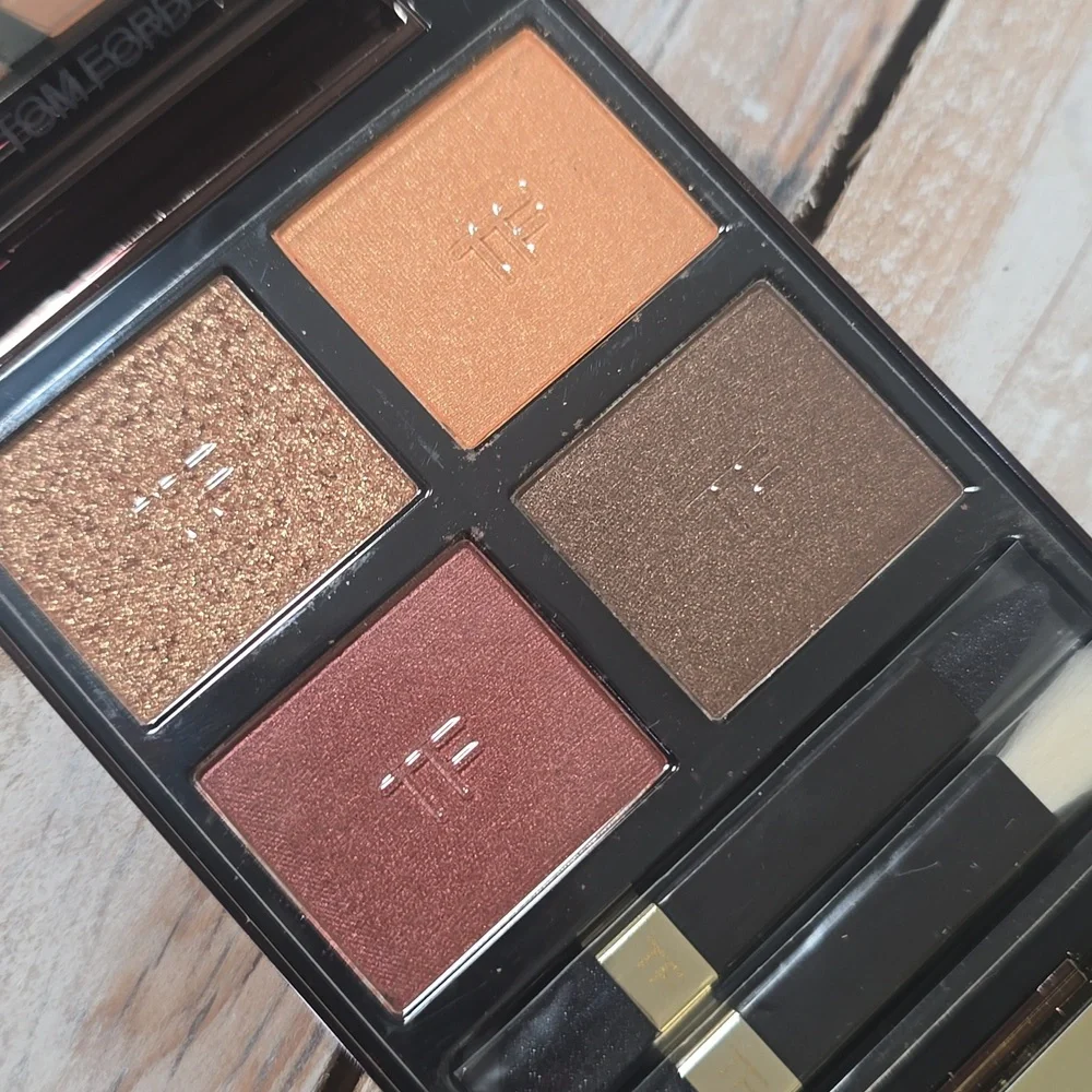Tom Ford Eye Color Quad Eyeshadow Palette 26 Leopard Sun 0.31 Oz